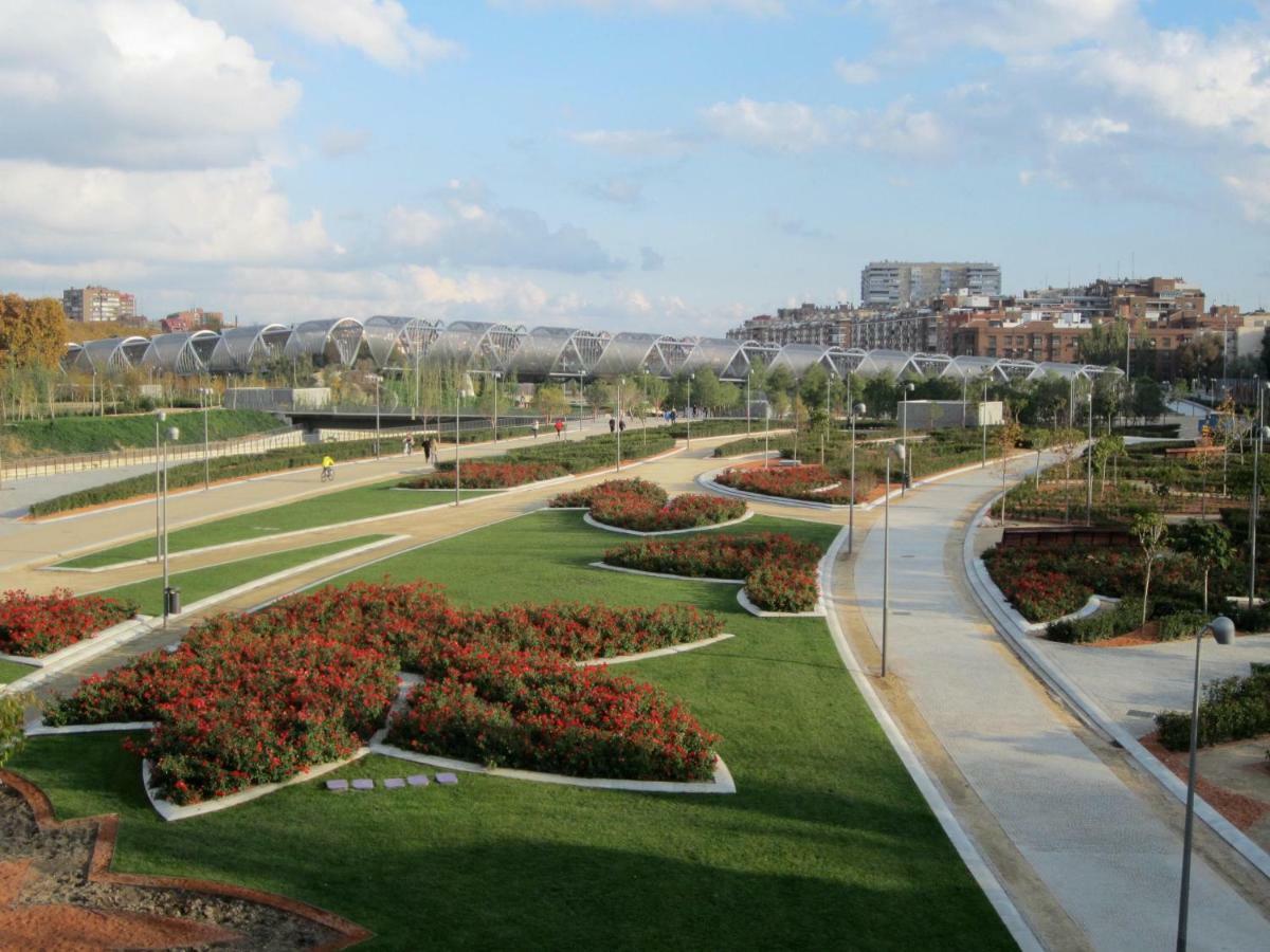 Appartamento Apartamento Situado A 10 Minutos De Opera Madrid Esterno foto